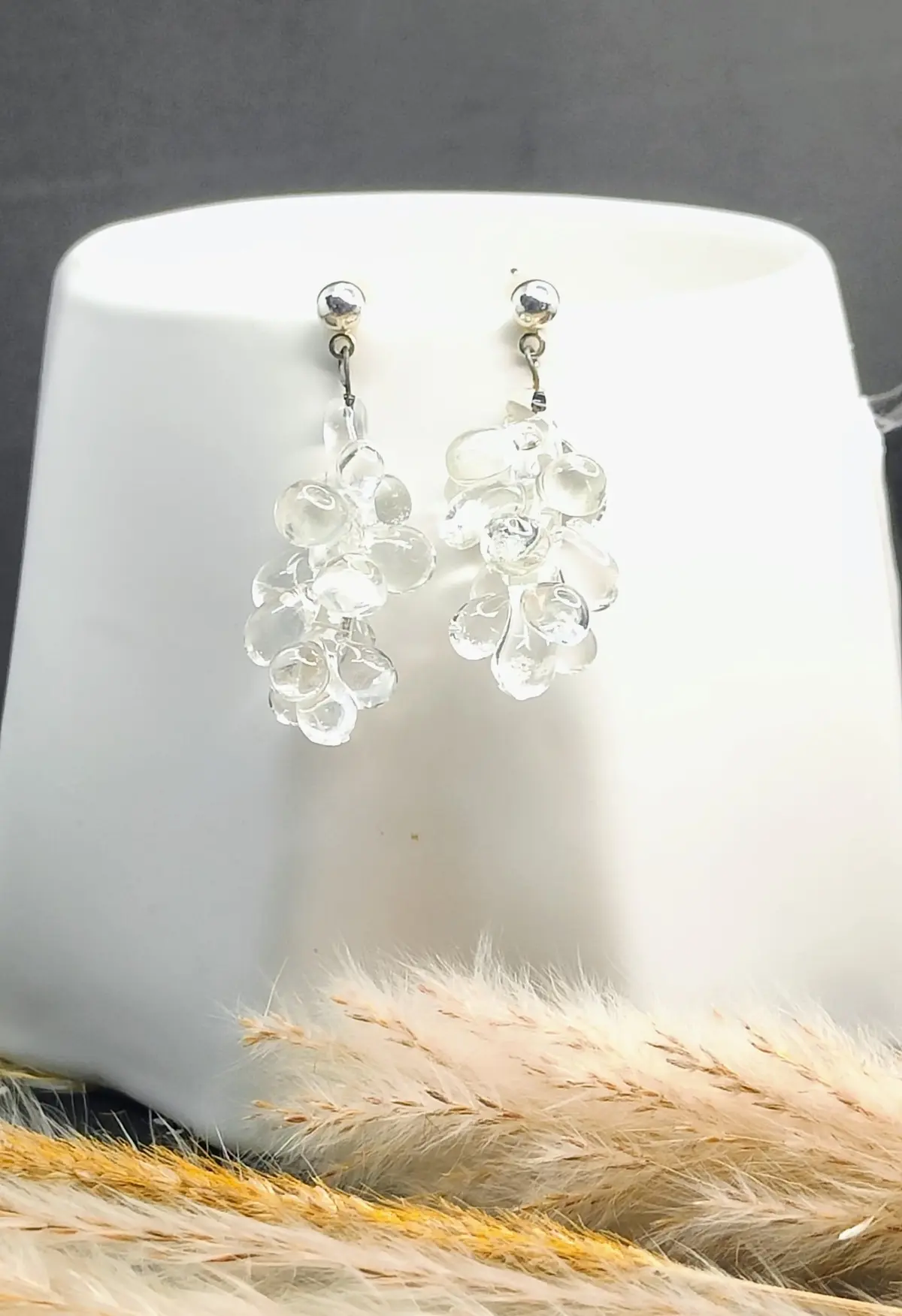 Boucles d’oreilles pampille transparente effet grappe de raisin