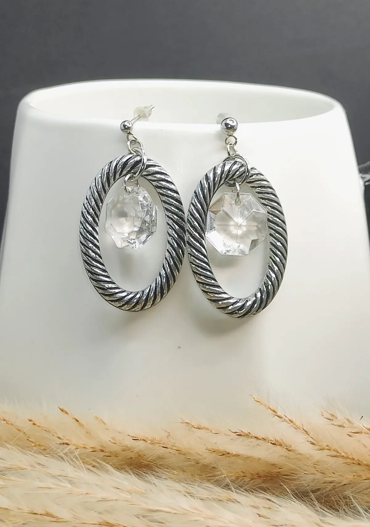 Boucles d’oreilles pampille diamant transparente & son anneau