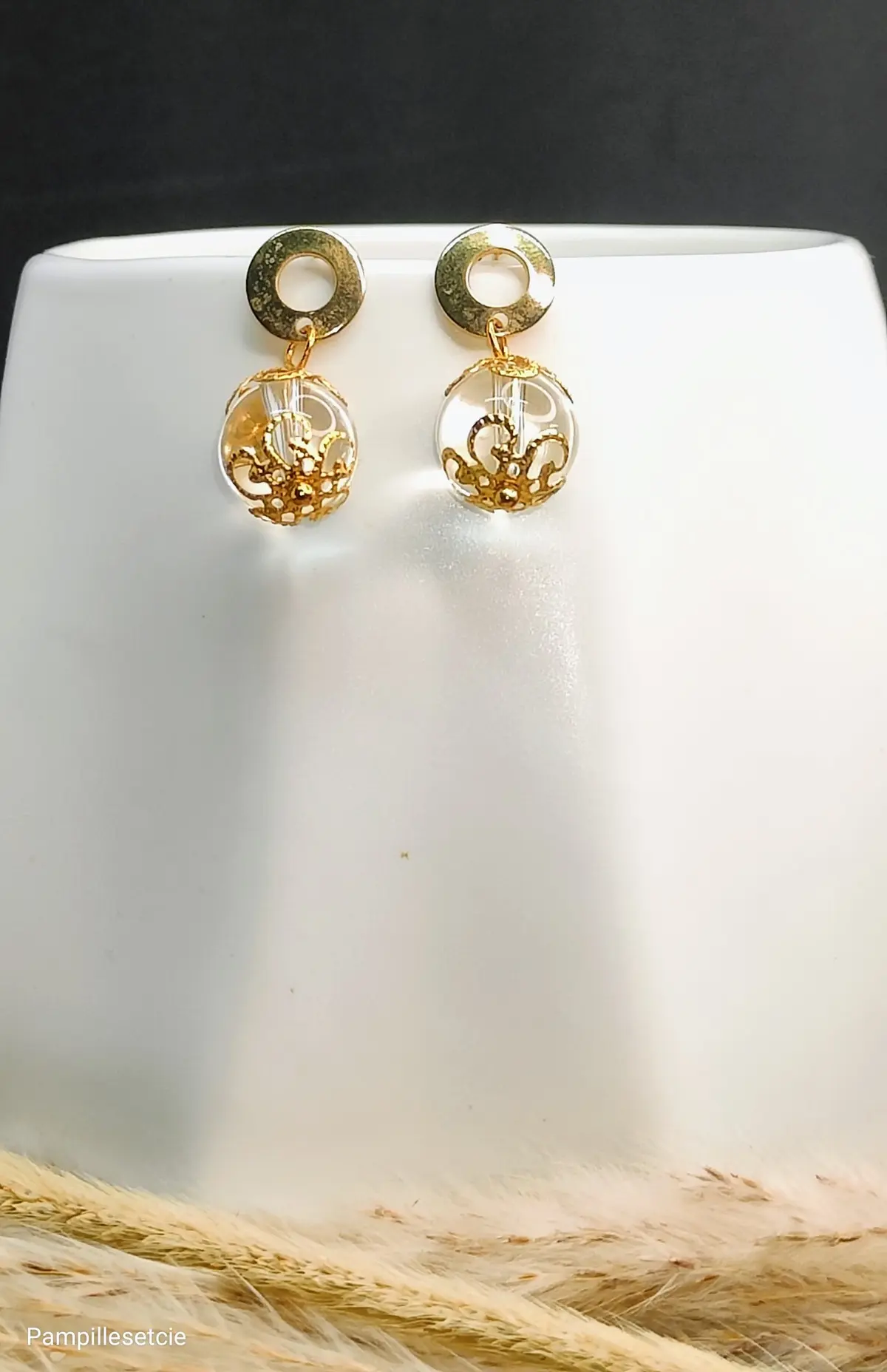 Boucles d’oreilles pampille perle en verre transparente