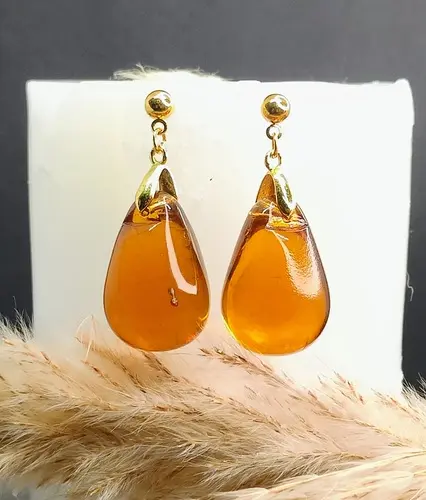 Boucles d’oreilles pampille goutte ambre
