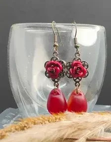 Boucles d'oreilles pampille goutte rouge
